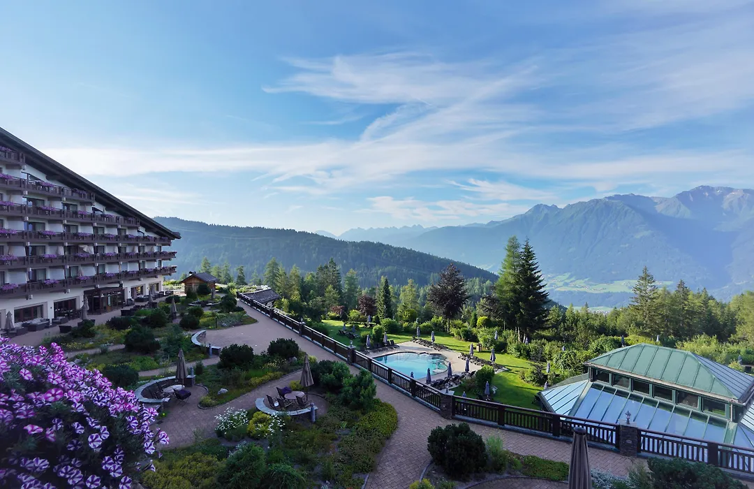 Interalpen-Hotel Tyrol-1
