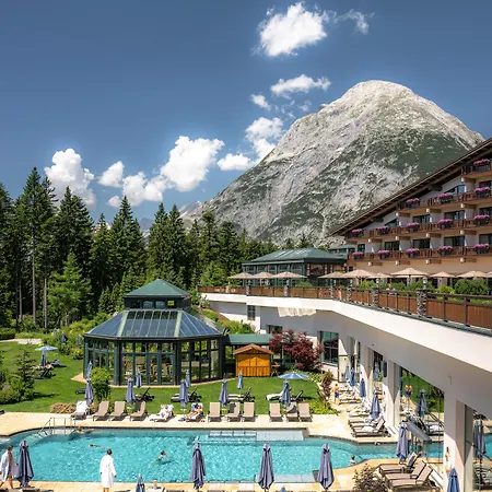 Interalpen-Hotel Tyrol-2
